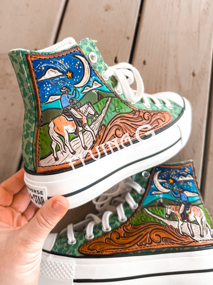 Pasture Ride High-Top Shoes - 7 Women’s